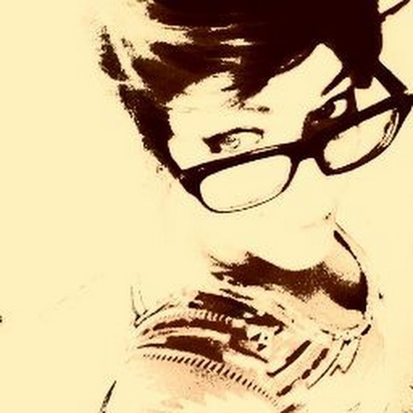 Meet your Posher, Kara - Picture 1 of 1